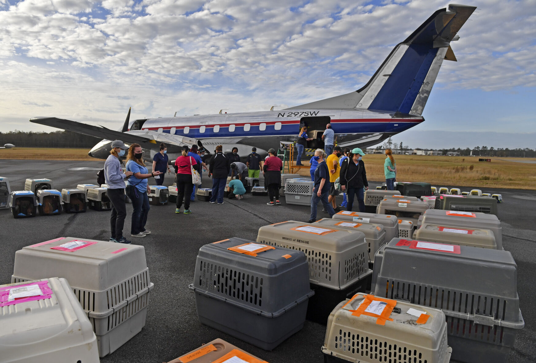 BR.petairliftwild.123120 HS 726.JPG